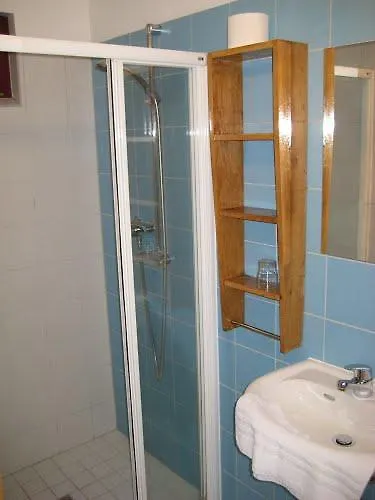 Gastehaus Am Klostersee فندق مبيت وإفطار ليهنين